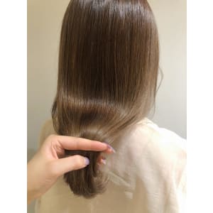 【新宿 neolive】髪質改善×ミルクティーカラー