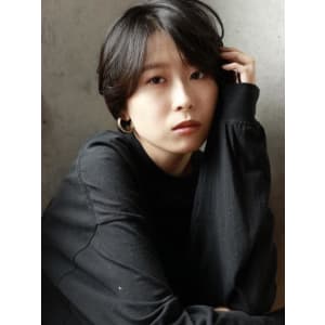 黒髪ハンサムショート