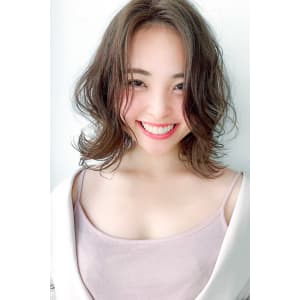 [MAXBEAUTY]ナチュラルパーマ外ハネロブヘア☆
