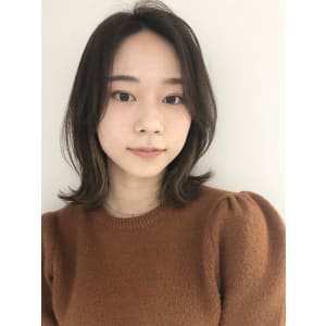 【池袋Euphoria/三田】長めバングの外ハネくびれミディ
