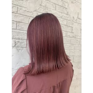 ピラミンゴカシスピンクハイトーン切りっぱなしボブ2149