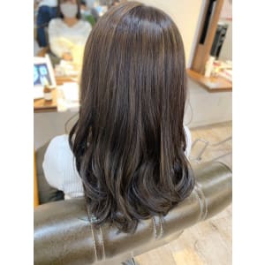 【山田】お客様スタイル細かめハイライト外国人風グレージュ