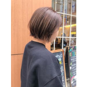 切りっぱなしボブ 簡単スタイリング 20代30代 - Neolive aim 横浜店【ネオリーブアイムヨコハマテン】掲載中