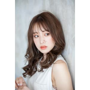 【shellbear 銀座4丁目】大人可愛いセミロング