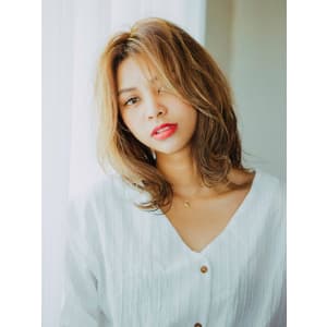 大人気☆バレイヤージュ