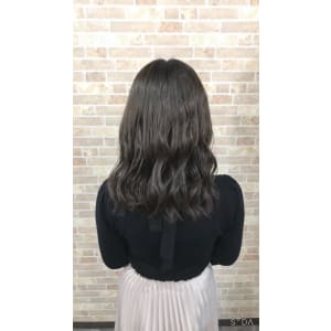 大人可愛いココアグレージュ【mertie 錦糸町】