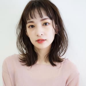 《中目黒サロンe's》ゆるっとパーマ大人愛されミディ【佐久】