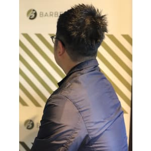 大人の刈り上げスタイル【BARBER-BAR】