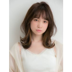 外ハネニュアンスくびれレイヤー