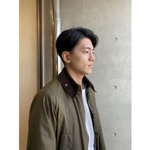 クラシック七三ツーブロアップバング
