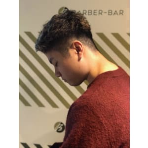 大人の刈り上げスタイル【BARBER-BAR】