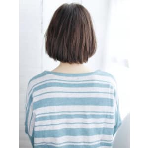 セミウエットのニュアンスカールボブ