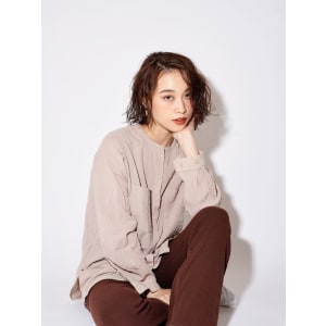 濡れ髪 レイヤーミディアム オレンジブラウン くすみブルー 