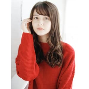 Aラインの大きなミックスカールスタイル