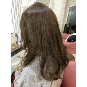 10代20代30代／美髪／カラー／つやつや／つや髪／