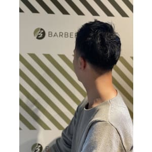 大人のショートスタイル【BAR BER-BAR】