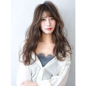 リラックスウェーブ×愛されロングヘアー