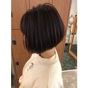 【スタイリストKOZOのサロンスタイル】
