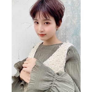 小顔ハンサムショート