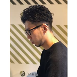 大人のパーマスタイル【BARBER-BAR】