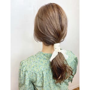 ミルクティーベージュ × ゆるアレンジ