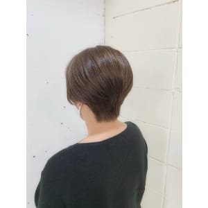グレーカラー×ショート