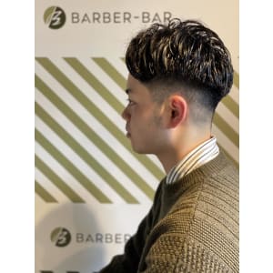 大人のサイドパートスタイル【BAR BER-BAR】