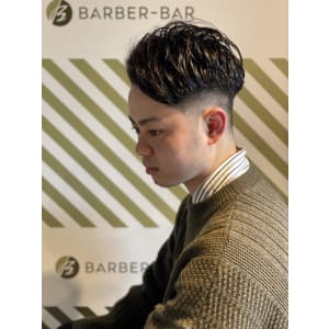 大人のサイドパートスタイル【BAR BER-BAR】