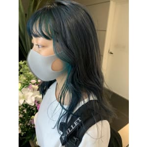 naomi hair / navy blue