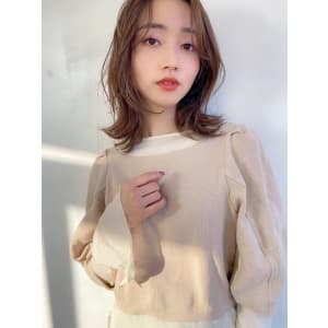 大人レイヤー小顔フェミニンセミミディ