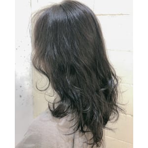 ロングレイヤー×グレージュ