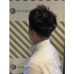 大人のモヒカンショートスタイル【BARBER-BAR】
