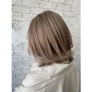 ホワイトベージュミニボブワンレンボブ抜け感くびれヘア6146