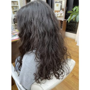 ロングウェーブパーマ - la Loop Hair Design【ラループヘアデザイン】掲載中