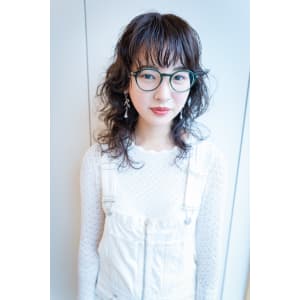 《中目黒サロンe's》くるっと可愛いウルフロング【古里】