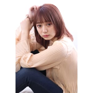 《ピンクベージュ》抜け感×小顔レイヤー