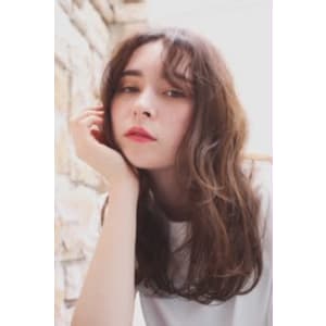 やわらかベージュセミロング