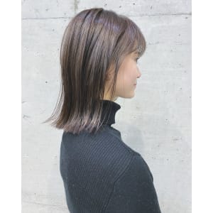 切りっぱなしモノトーンカラー