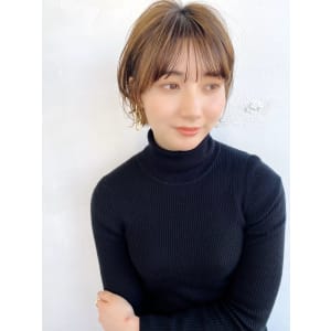 外ハネショート
