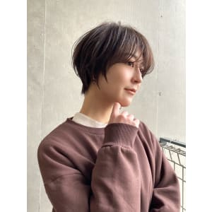 大人可愛いまとまりショートヘアー