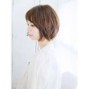 ゆる毛先のバルーンボブ