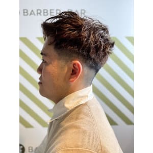 大人のショートスタイル【BARBER-BAR】
