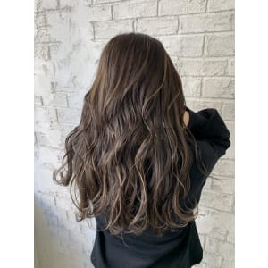 ハイライトカラーグレージュ艶カラー抜け感ヘア6158