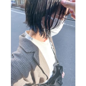 小顔切りっぱなしボブまるみくびれショート横浜23