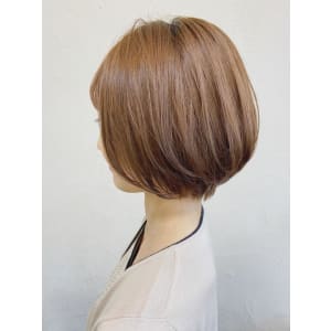 ひし形ショートボブ