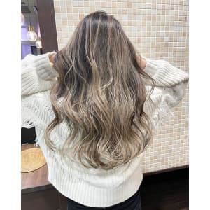 ★ロングレイヤー×ベージュ系バレイヤージュ★