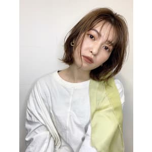 ナチュラル束感外ハネボブ
