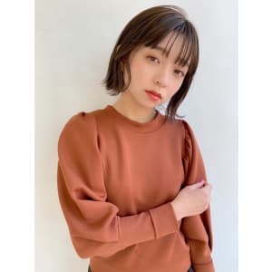 大人シースルー切りっぱなしレイヤーボブ
