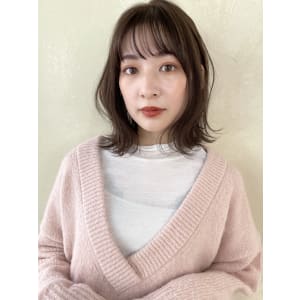 ナチュフェミニンなくびれボブ　