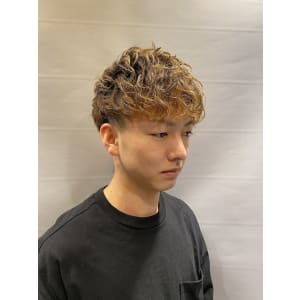 ユルフワマッシュ（六本木）（理容室）